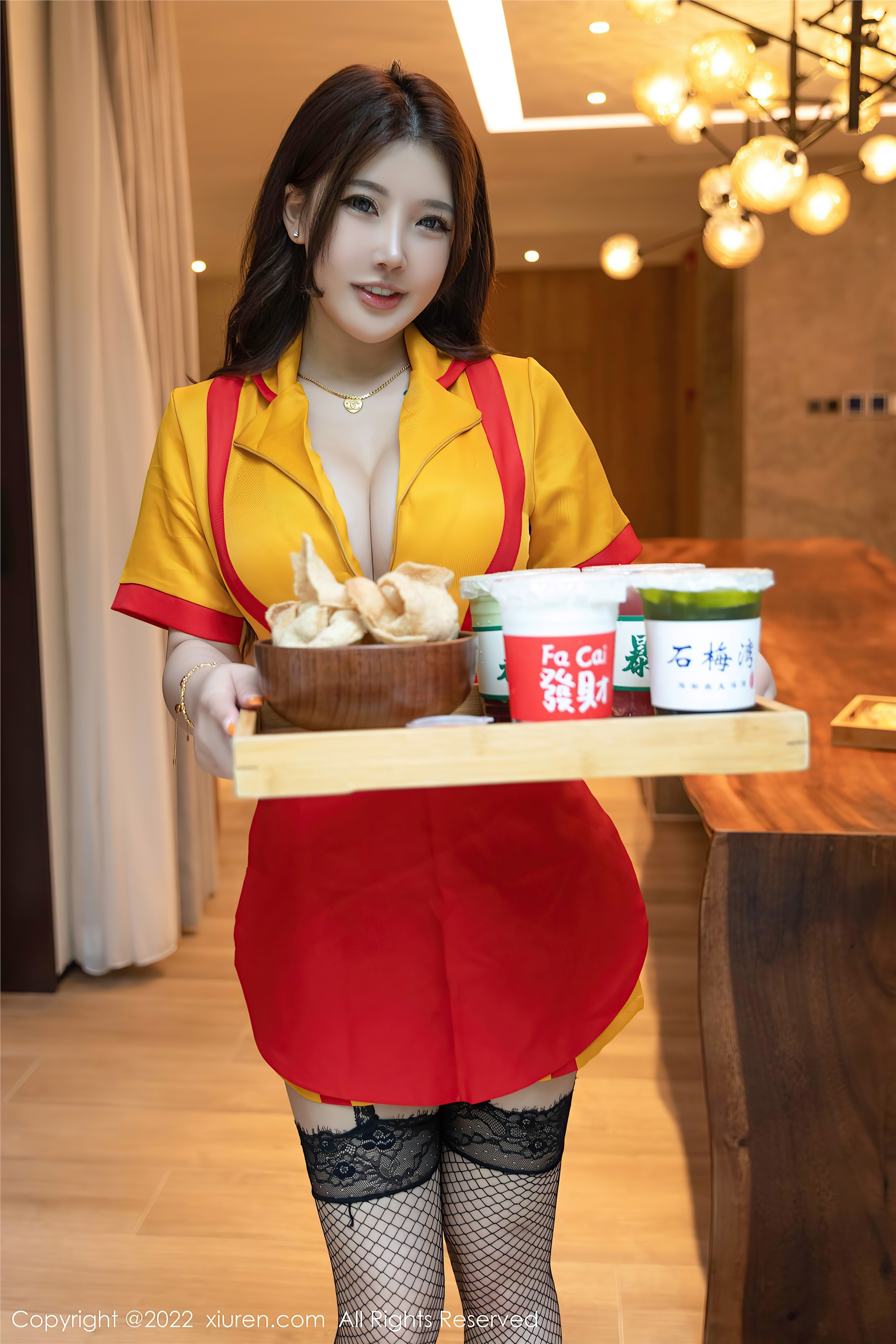 Xiuren秀人网 2022.08.29 NO.5509 小海臀Rena